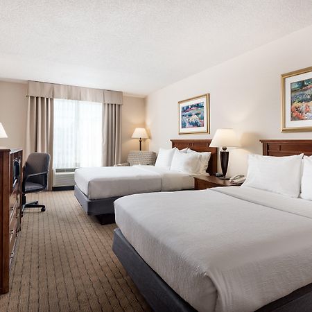Holiday Inn Johnstown-Gloversville Bagian luar foto