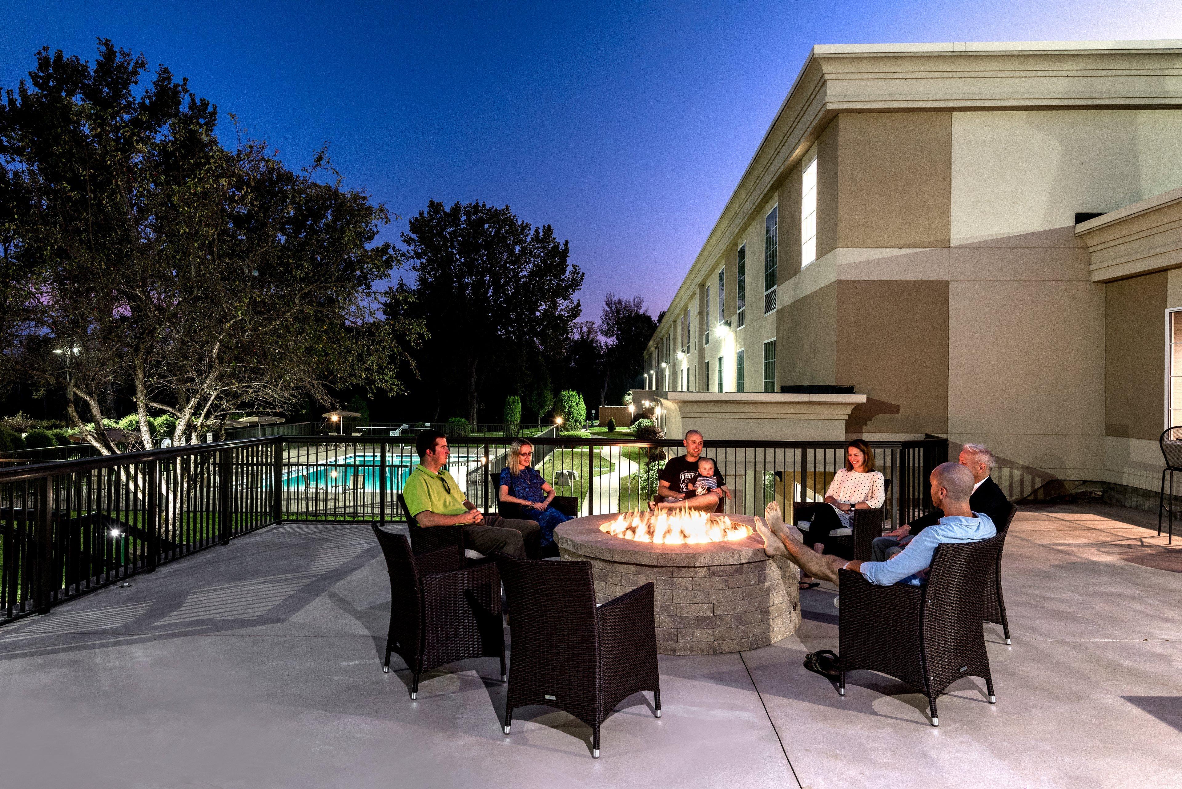 Holiday Inn Johnstown-Gloversville Bagian luar foto