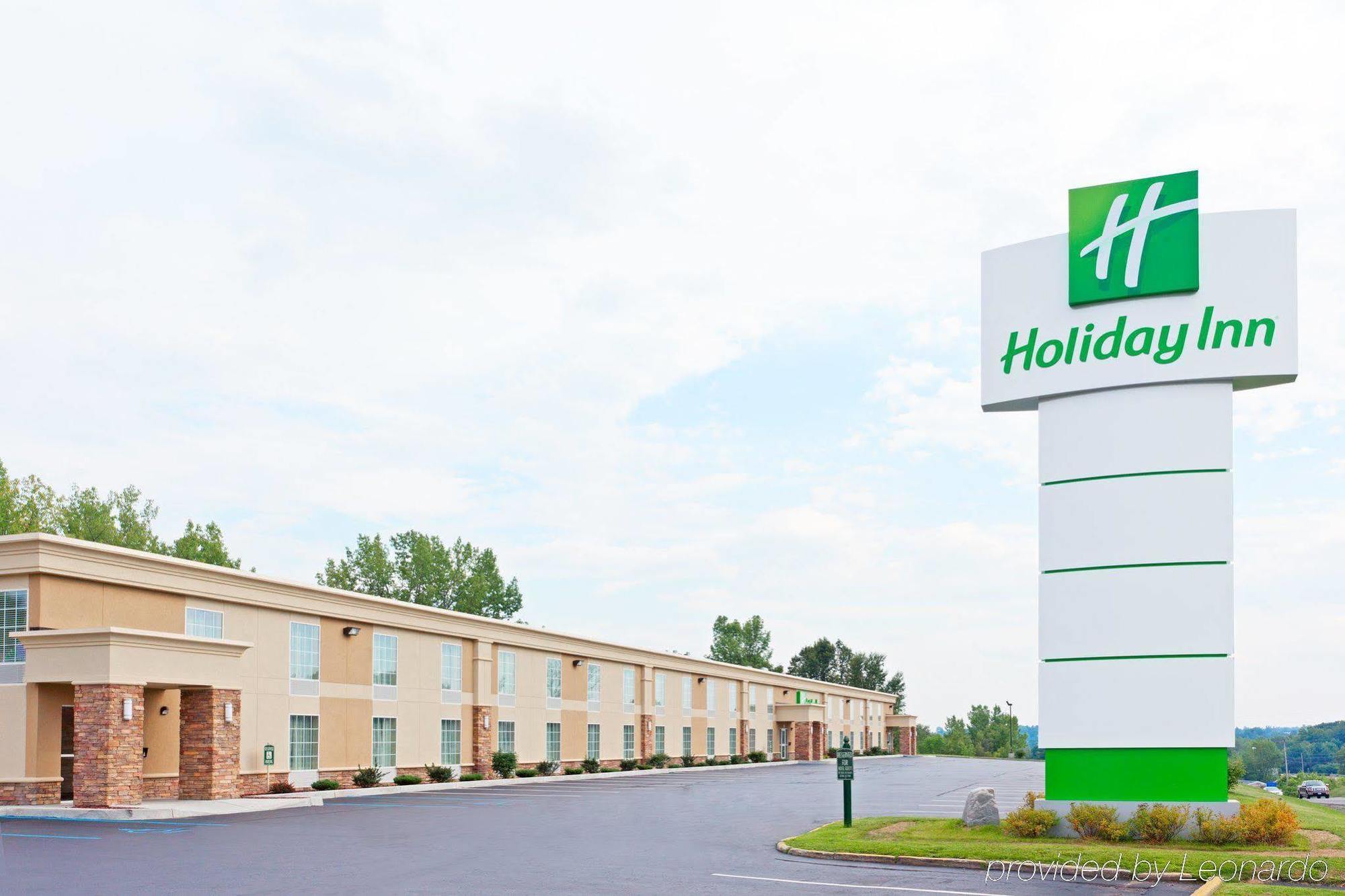Holiday Inn Johnstown-Gloversville Bagian luar foto