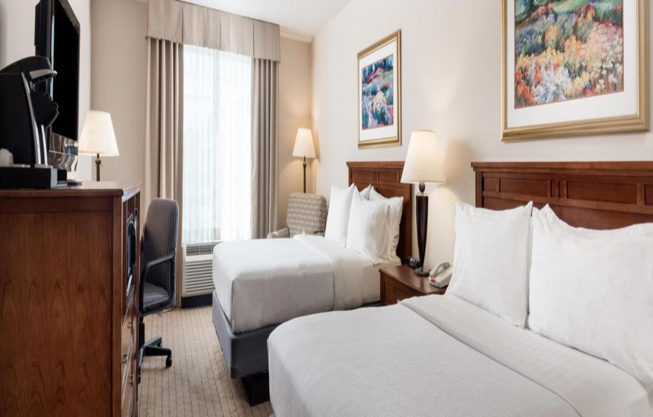 Holiday Inn Johnstown-Gloversville Bagian luar foto